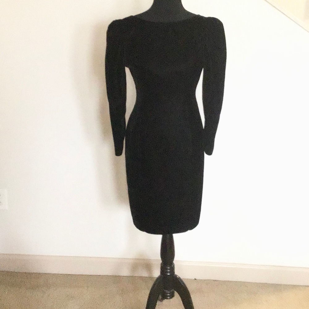 Black long sleeve dress